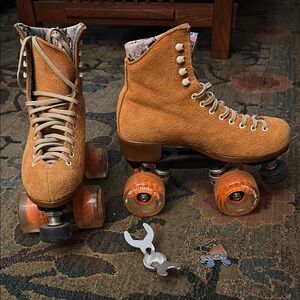 Moxi Orange Lolly Roller Skates Size 7